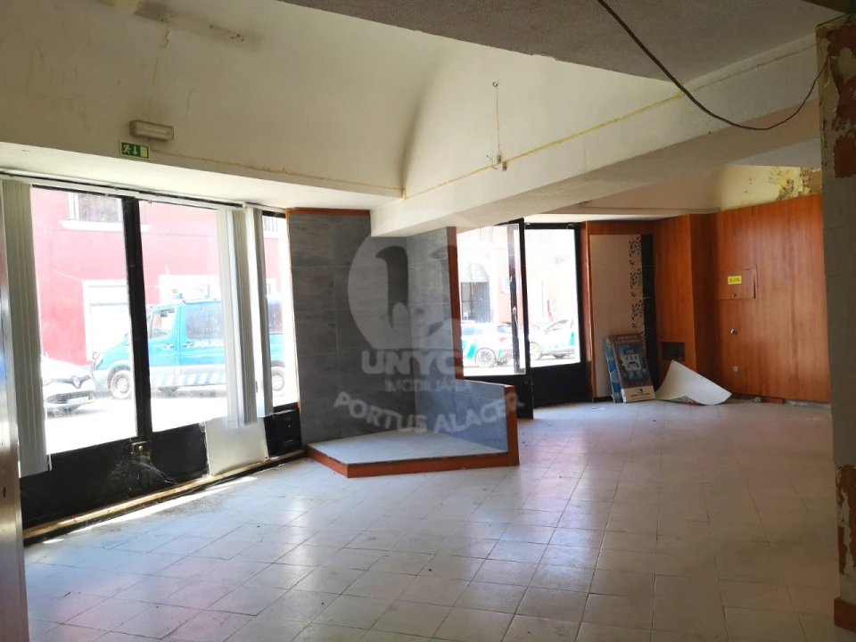 Loja para Venda em Assunção, Ajuda, Salvador e Santo Ildefonso Foto 2