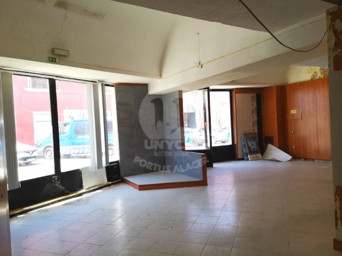 Loja para Venda em Assunção, Ajuda, Salvador e Santo Ildefonso Foto 2