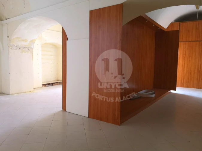 Loja para Venda em Assunção, Ajuda, Salvador e Santo Ildefonso Foto 9