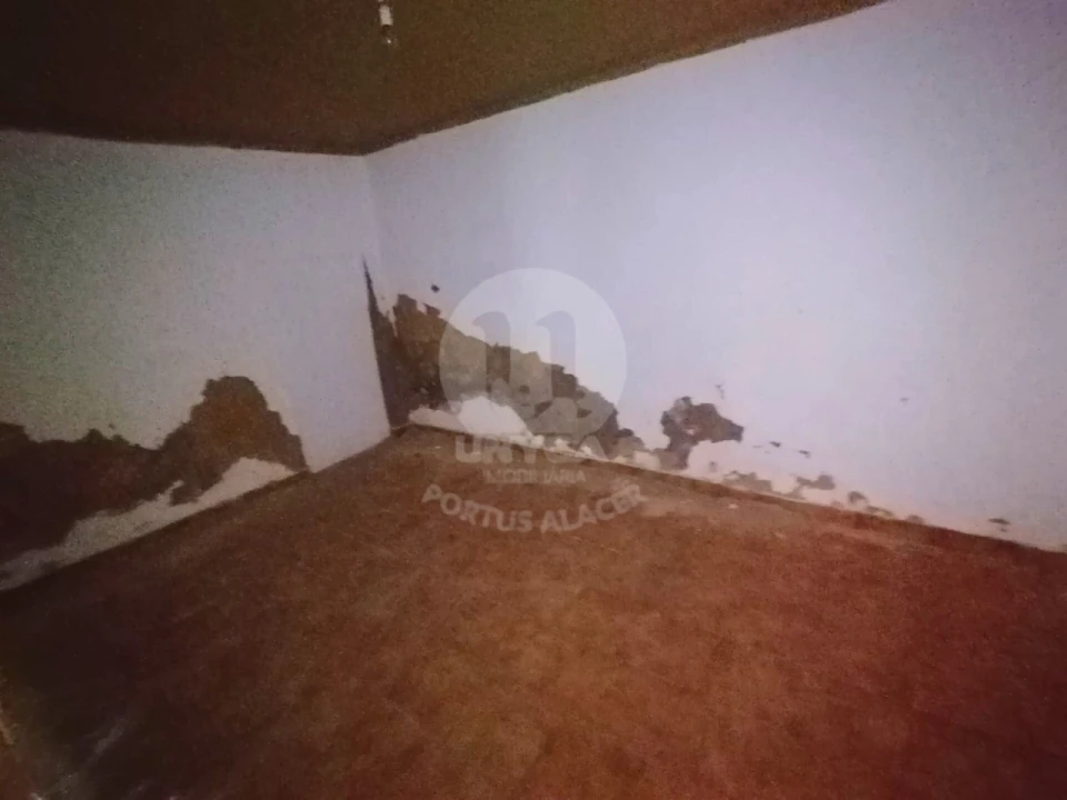 Moradia T3 para Venda em Espírito Santo, Nossa Senhora da Graça e São Simão Foto 6