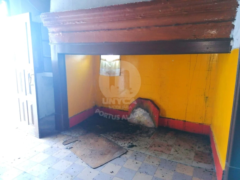 Moradia T3 para Venda em Espírito Santo, Nossa Senhora da Graça e São Simão Foto 15