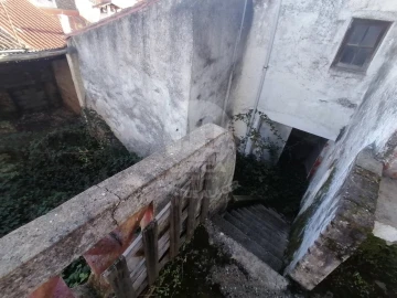 Moradia T3 para Venda em Espírito Santo, Nossa Senhora da Graça e São Simão