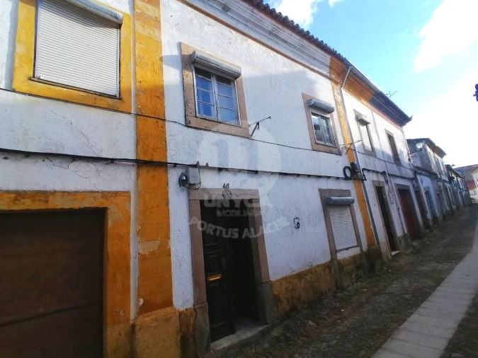 Moradia T3 para Venda em Espírito Santo, Nossa Senhora da Graça e São Simão