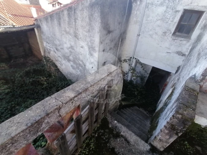 Moradia T3 para Venda em Espírito Santo, Nossa Senhora da Graça e São Simão Foto 9