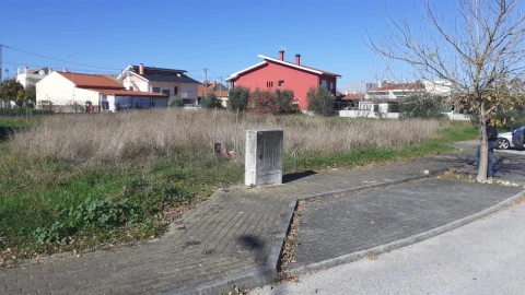 Terreno para Venda em São Martinho do Bispo e Ribeira de Frades