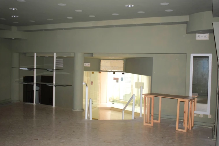 Loja para Arrendamento em Sé Nova, Santa Cruz, Almedina e São Bartolomeu Foto 5