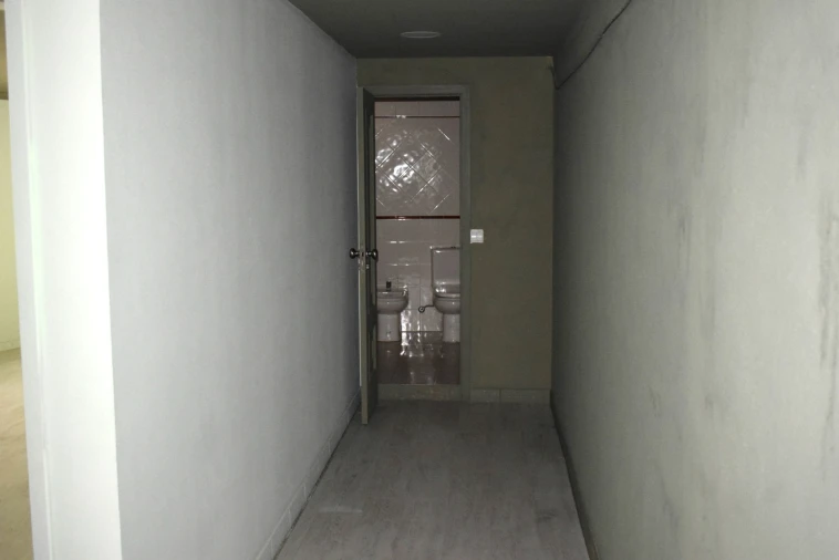 Loja para Arrendamento em Sé Nova, Santa Cruz, Almedina e São Bartolomeu Foto 13