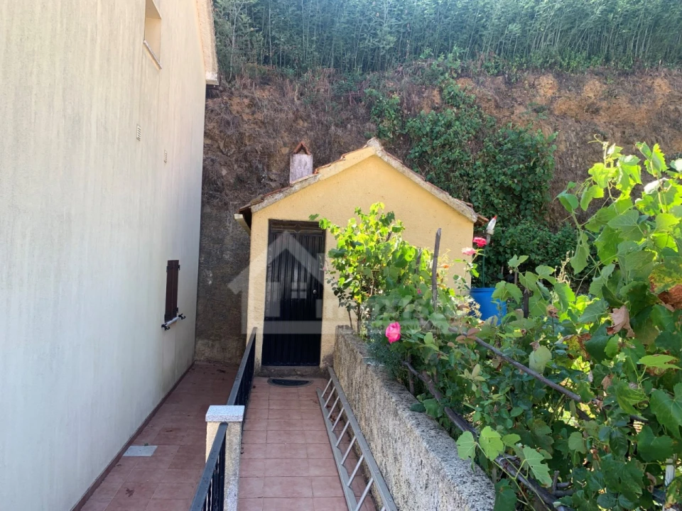 Moradia T4 para Venda em Pampilhosa da Serra Foto 27