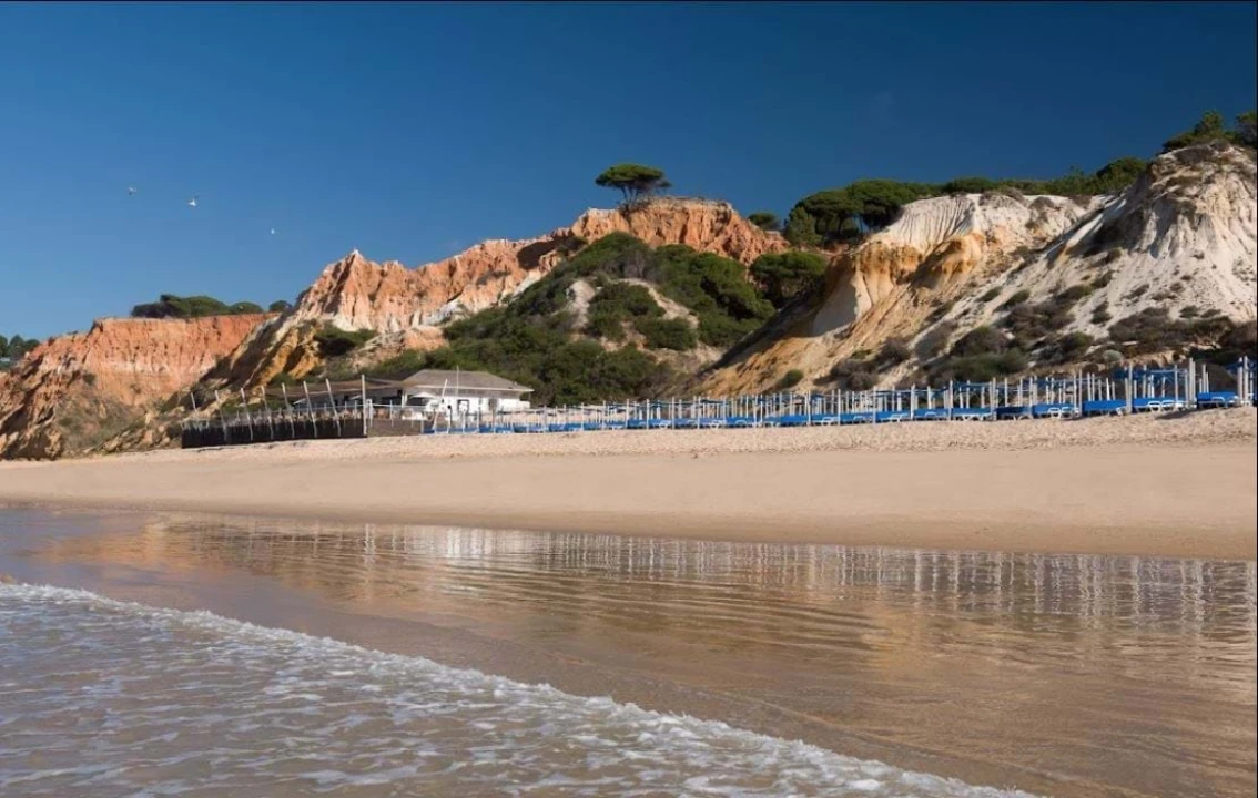 Apartamento T2 para Venda em Albufeira e Olhos de Água Foto 9