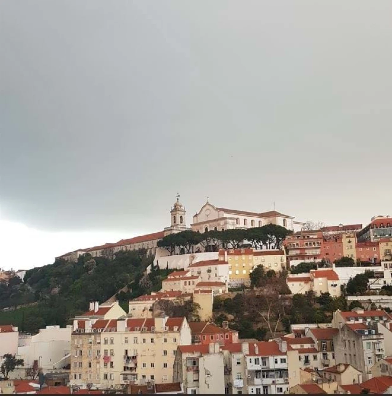 Prédio para Venda em Santa Maria Maior Foto 3