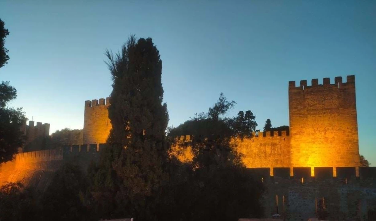 Prédio para Venda em Santa Maria Maior Foto 2
