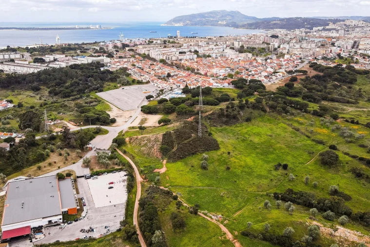 Terreno para Venda em Setubal (São Sebastião) Foto 11