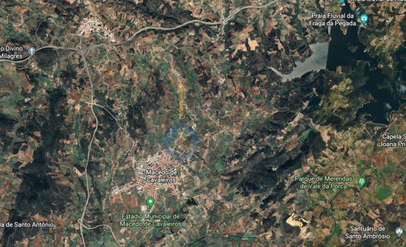 Terreno para Venda em Macedo de Cavaleiros Foto 2