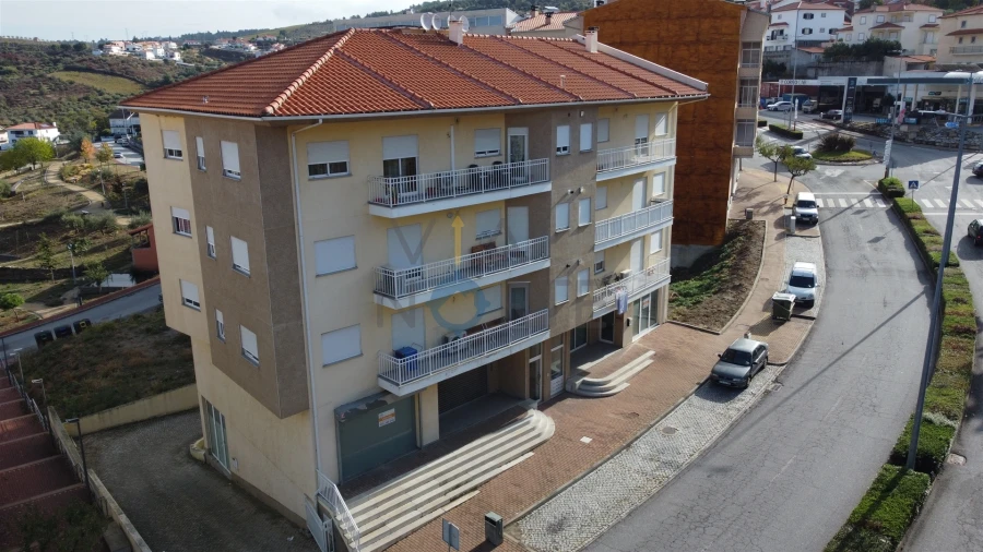 Loja para Venda em Torre de Moncorvo Foto 3