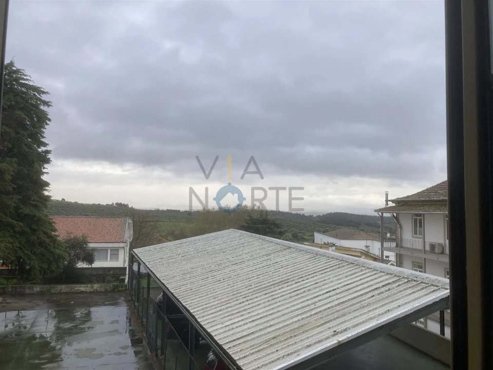 Moradia T6 para Venda em Alfandega da Fe Foto 9