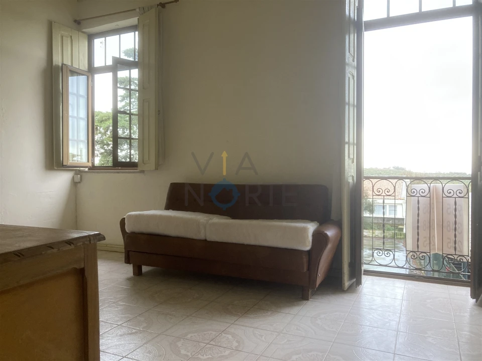 Moradia T6 para Venda em Alfandega da Fe Foto 2