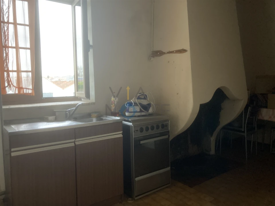 Moradia T6 para Venda em Alfandega da Fe Foto 4