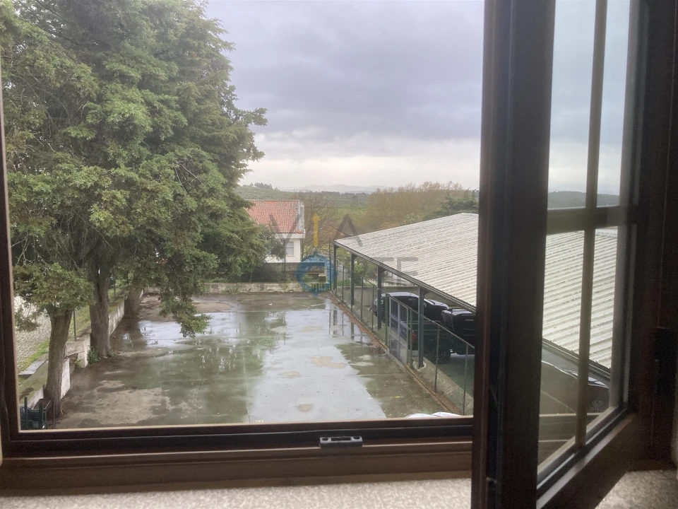 Moradia T6 para Venda em Alfandega da Fe Foto 10