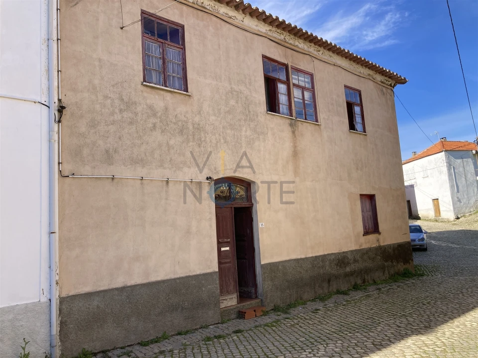 Moradia T5 para Venda em Vilar Chão Foto 4