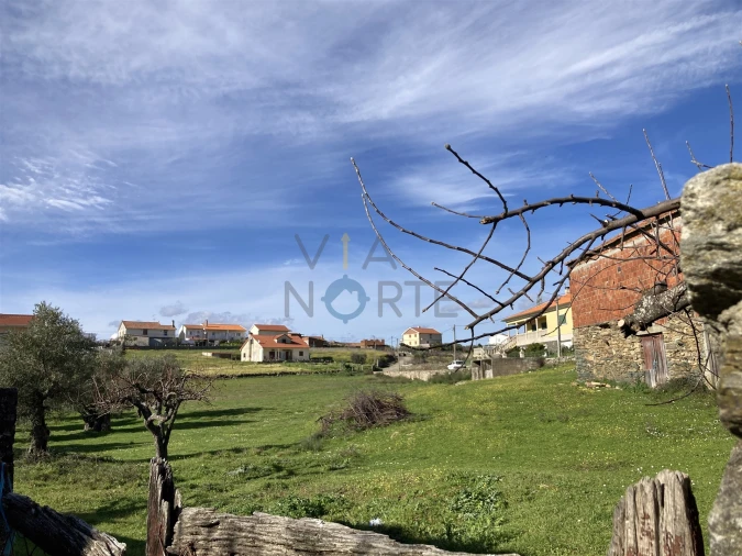 Moradia T5 para Venda em Vilar Chão