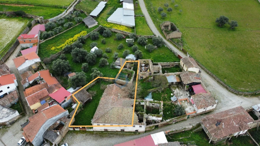 Moradia T0 para Venda em Barcel, Marmelos e Valverde da Gestosa Foto 2