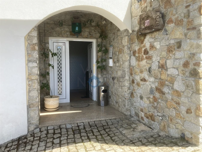 Negócio para Arrendamento em Alfandega da Fe Foto 2