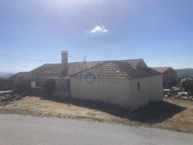 Moradia T4 para Venda em Fonte Longa Foto 18