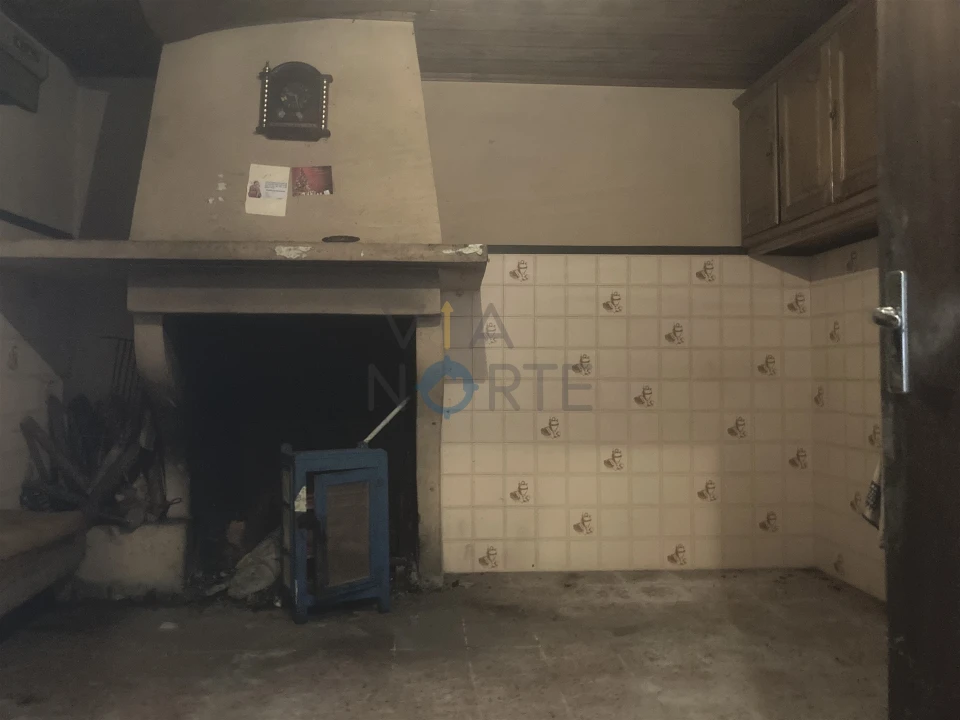 Moradia T4 para Venda em Fonte Longa Foto 6