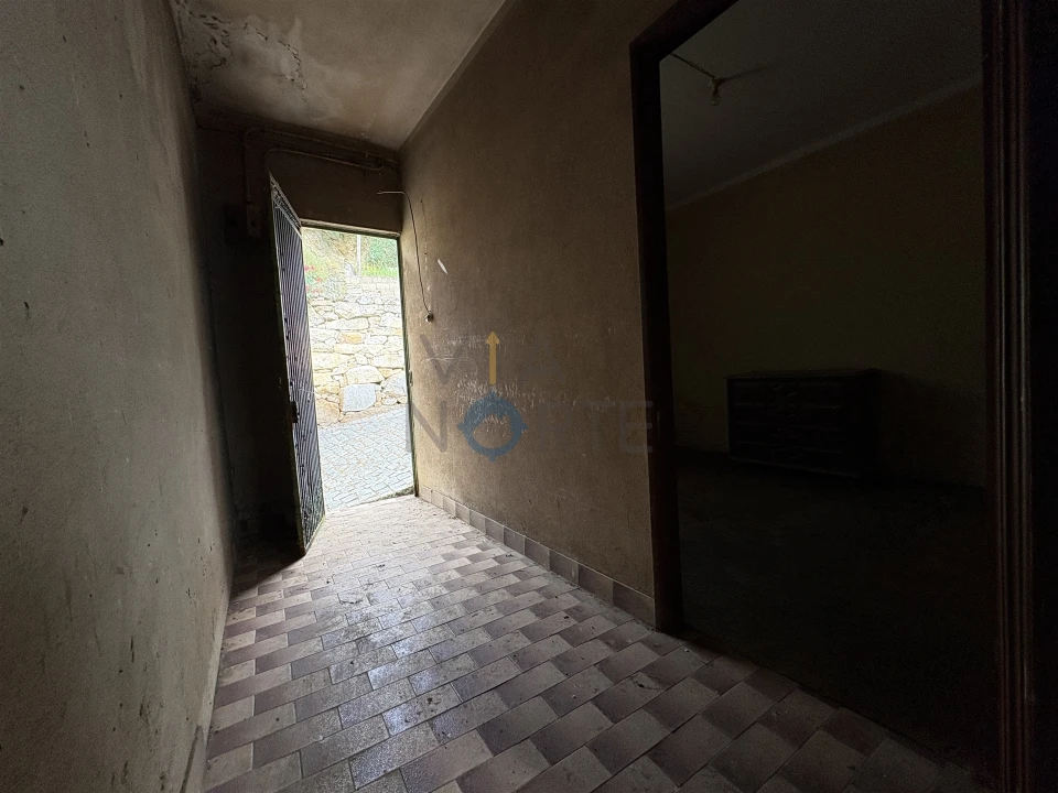 Moradia T0 para Venda em Bornes e Burga Foto 4