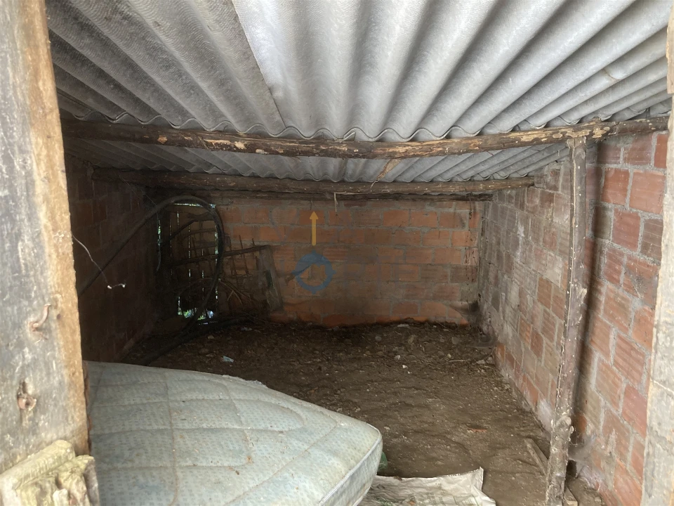 Moradia T0 para Venda em Bornes e Burga Foto 8