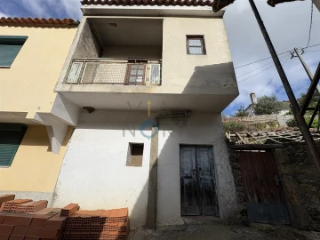 Moradia T0 para Venda em Bornes e Burga