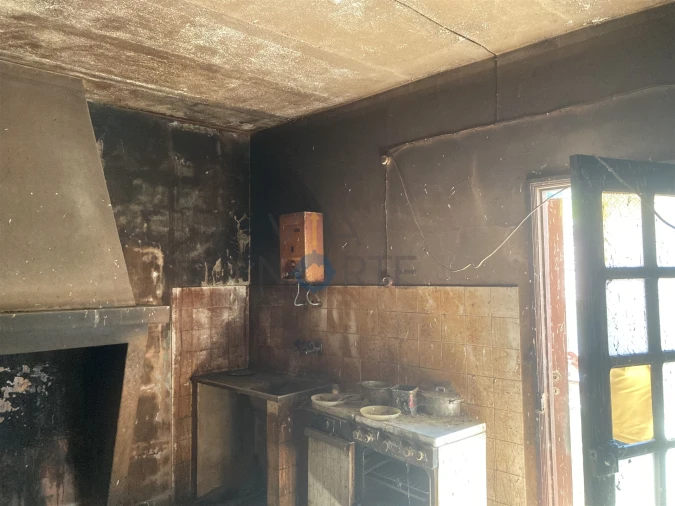 Moradia T0 para Venda em Bornes e Burga Foto 5