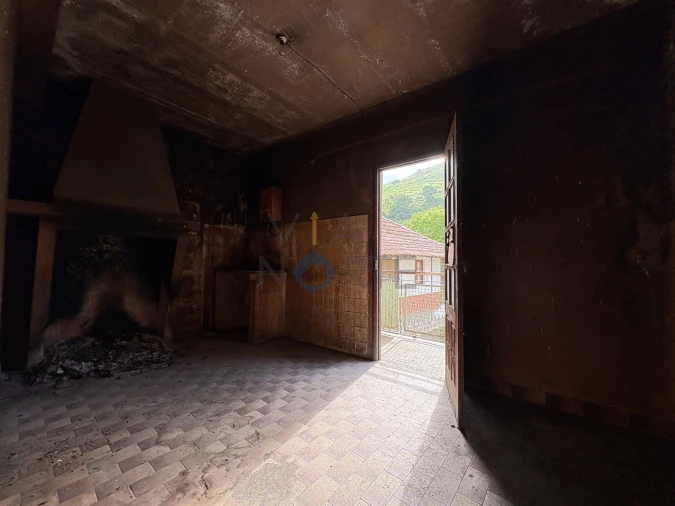 Moradia T0 para Venda em Bornes e Burga Foto 6