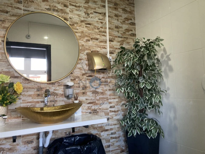 Negócio para Venda em Alfandega da Fe Foto 9