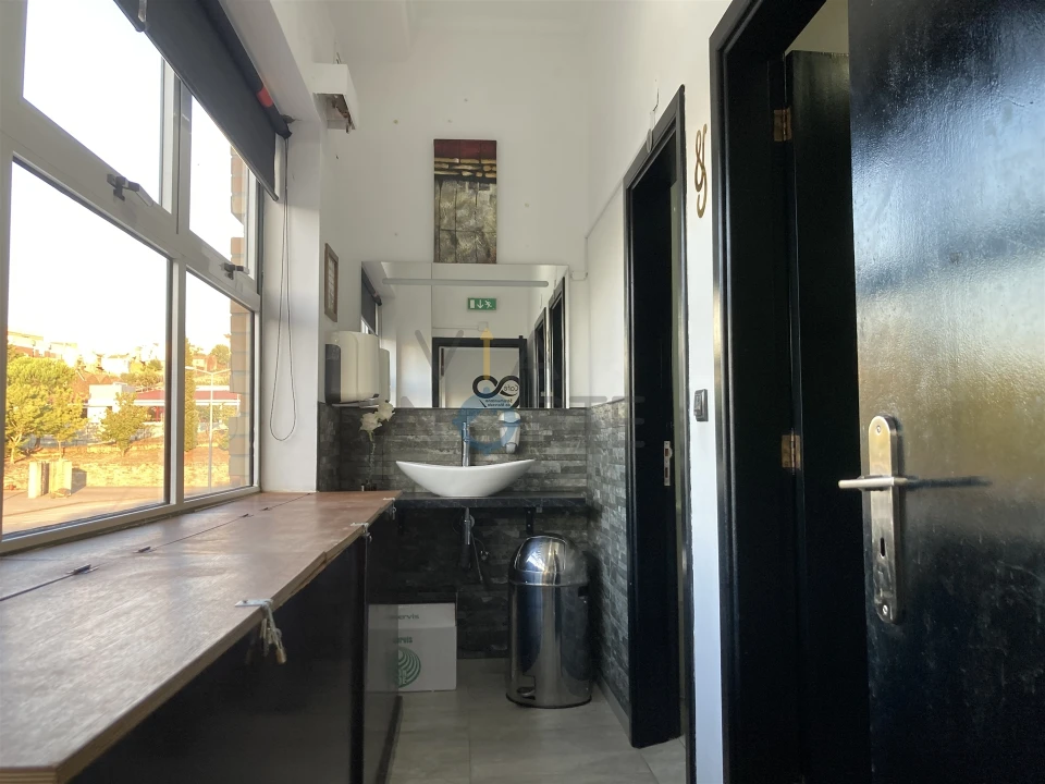 Negócio para Venda em Alfandega da Fe Foto 8