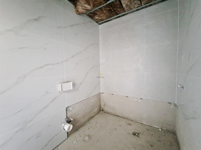 Apartamento T1 para Venda em Viseu Foto 14