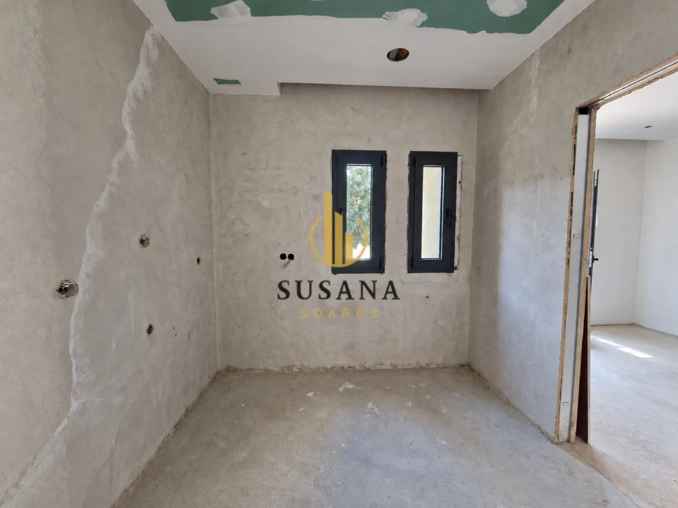 Apartamento T1 para Venda em Viseu Foto 11