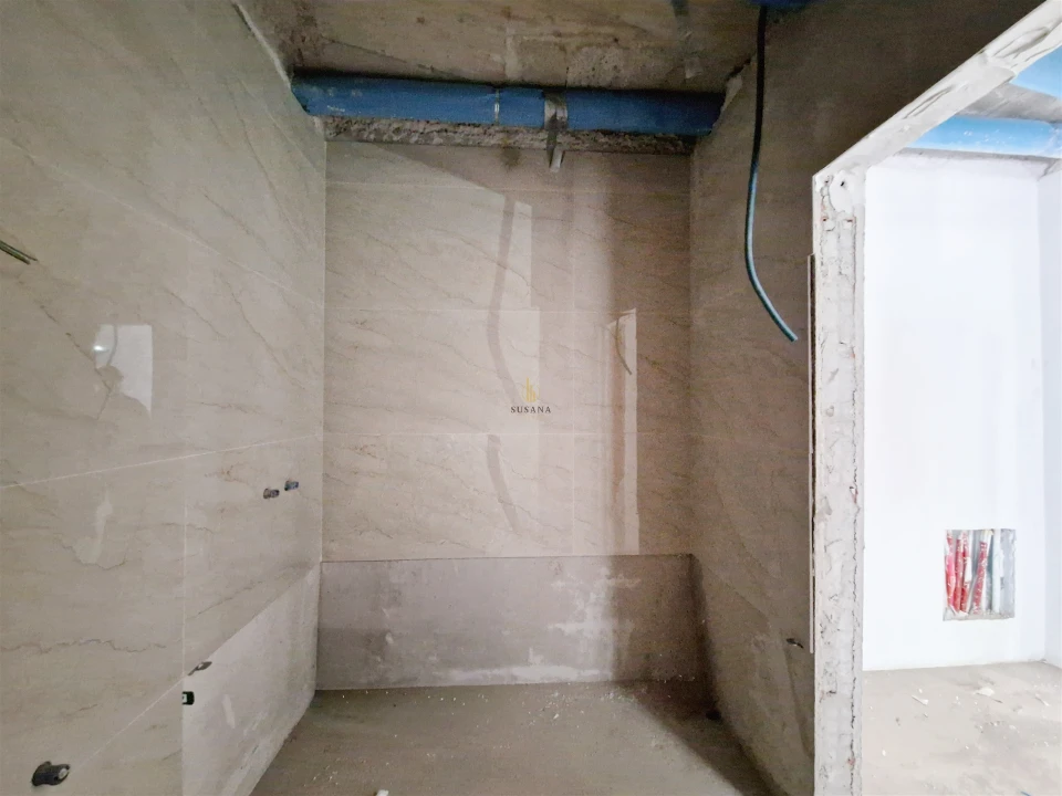 Apartamento T1 para Venda em Viseu Foto 12