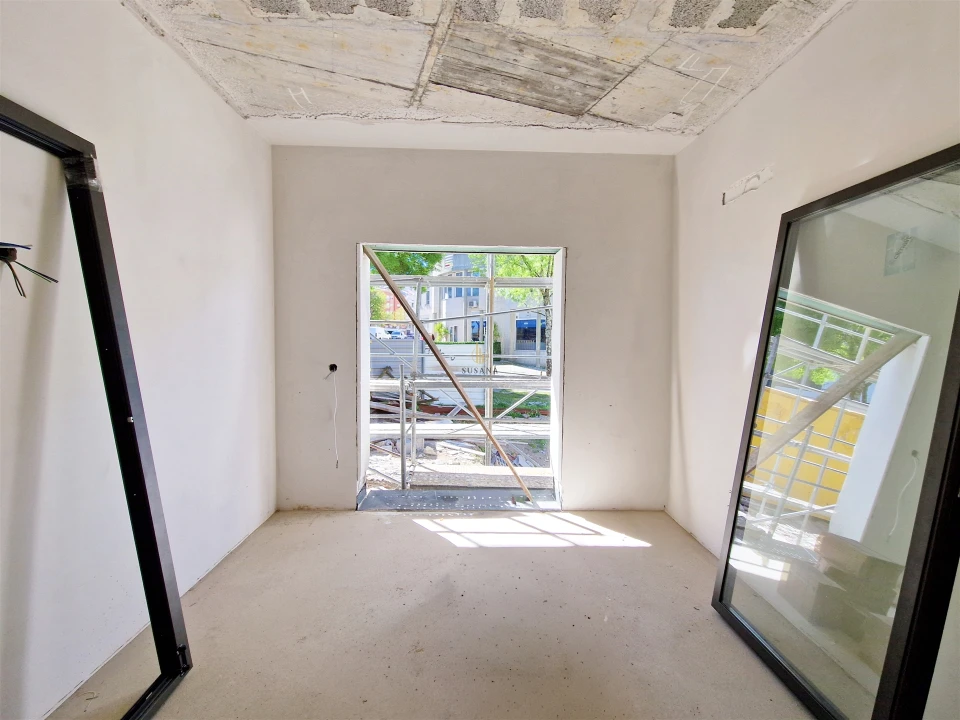 Apartamento T1 para Venda em Viseu Foto 6