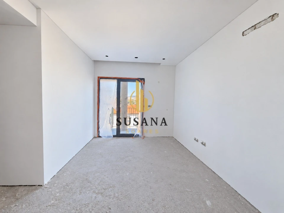 Apartamento T1 para Venda em Viseu Foto 1