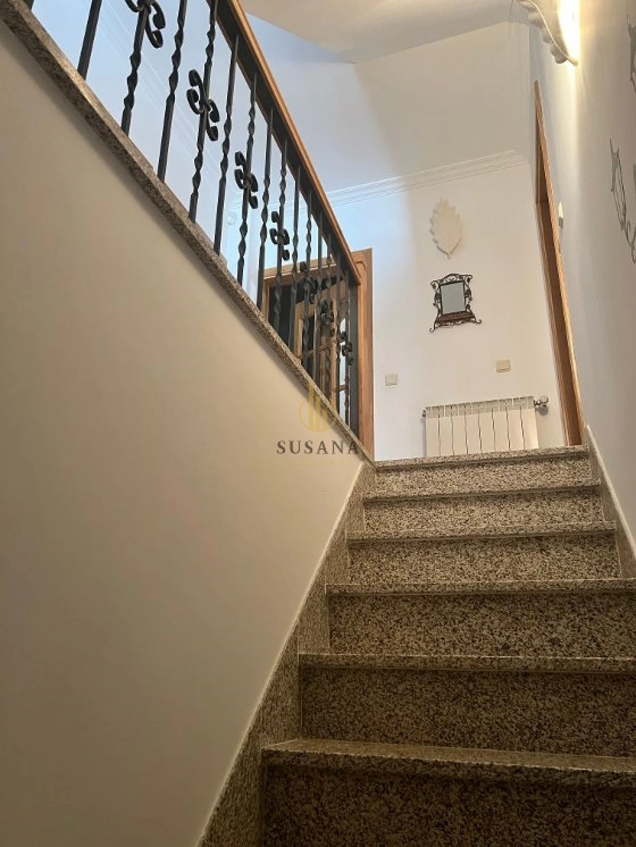 Moradia T0 para Venda em Arnas Foto 4