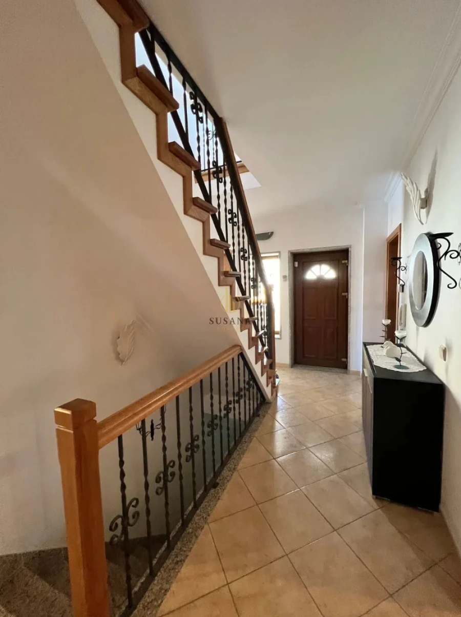 Moradia T0 para Venda em Arnas Foto 17