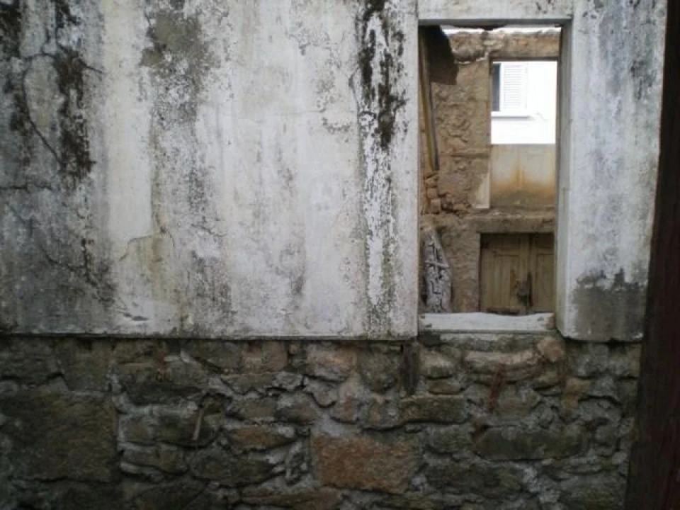 Moradia T0 para Venda em Peraboa Foto 3