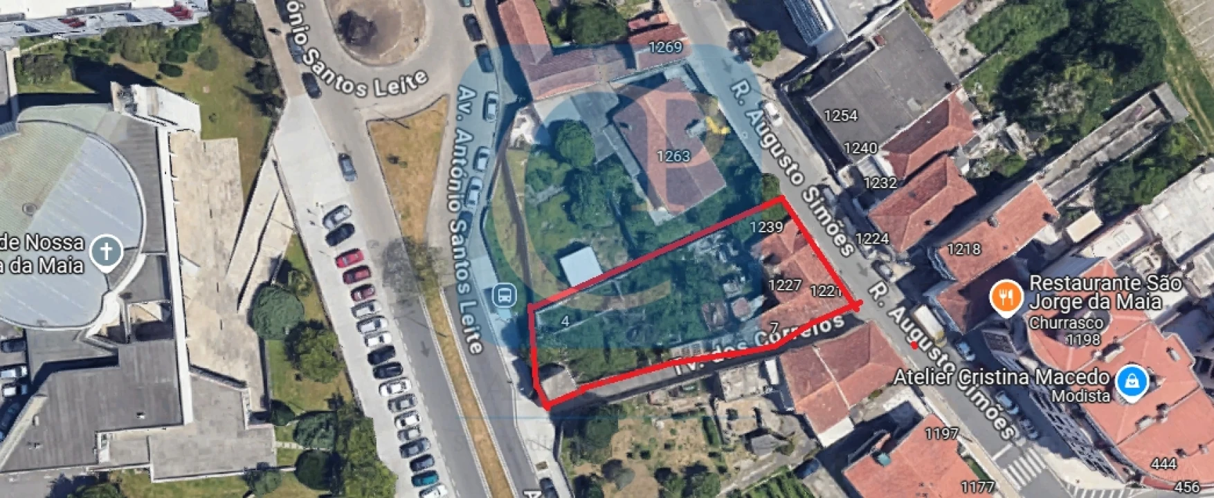 Terreno para Venda em Cidade da Maia Foto 1