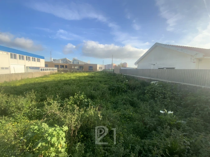 Terreno para Venda em Cacém e São Marcos Foto 8