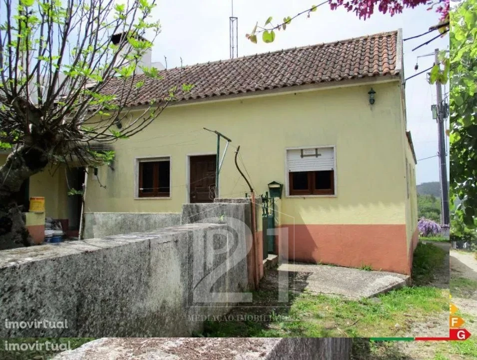 Moradia T3 para Venda em Areias e Pias Foto 1