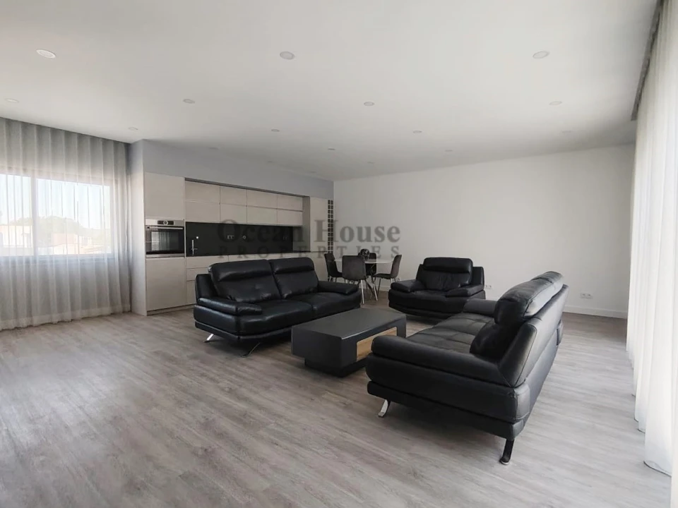 Moradia T3 para Venda em Albufeira e Olhos de Água Foto 4