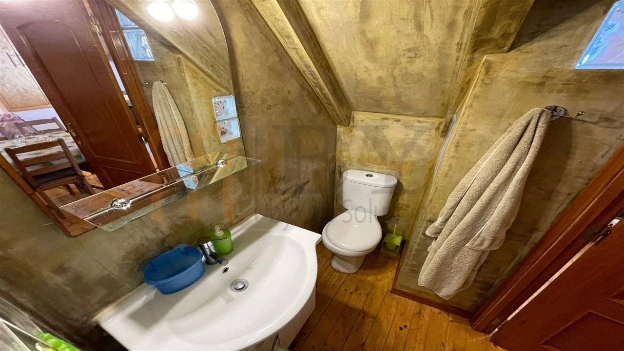 Moradia T3 para Venda em Corte do Pinto Foto 23