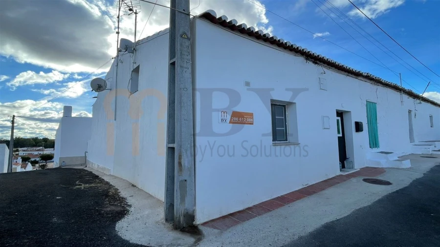 Moradia T3 para Venda em Corte do Pinto Foto 19