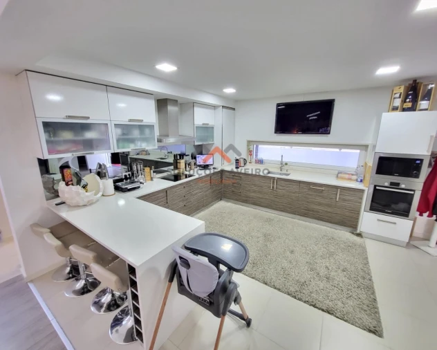 Moradia T4 para Venda em Ponte de Vagos e Santa Catarina Foto 22